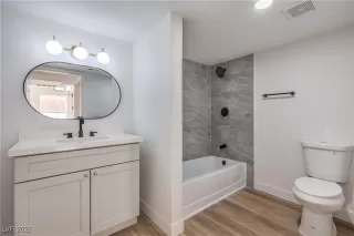 Photo #5: 2680930 Listing 