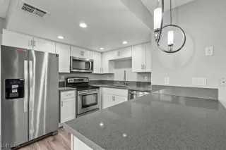 Photo #4: 2680934 Listing 