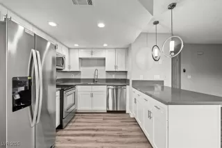 Photo #5: 2680934 Listing 