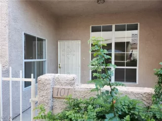 Photo #1: 2680959 Listing