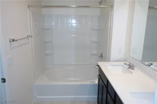 Photo #1: 2680986 Listing 