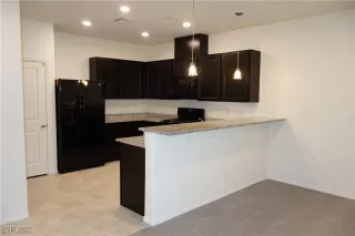 Photo #4: 2680986 Listing 