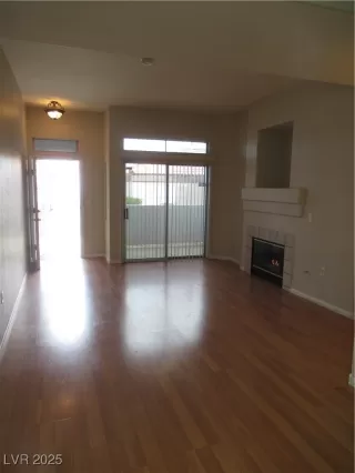 Photo #5: 2680993 Listing 