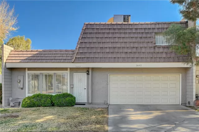 MLS: 2681021 Condo For Sale