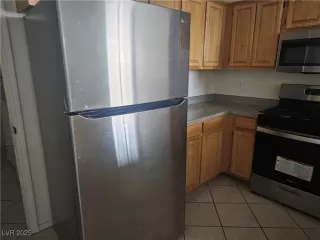 Photo #2: 2681040 Listing 