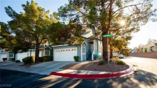 Photo #3: 2681044 Listing 