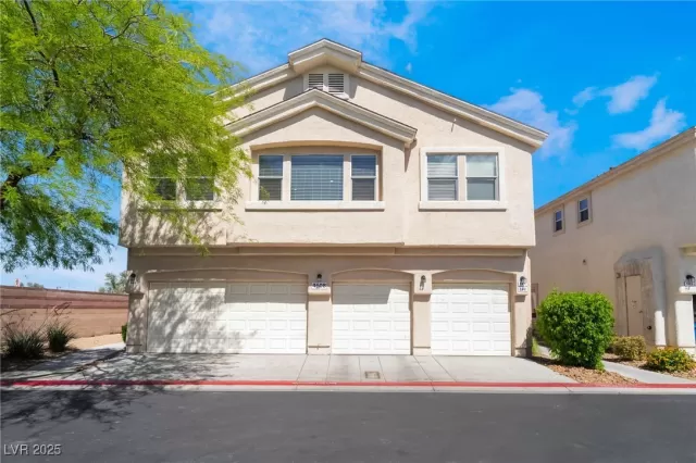 MLS: 2681083 Condo For Sale