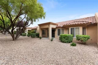 Photo #5: 2681087 Listing