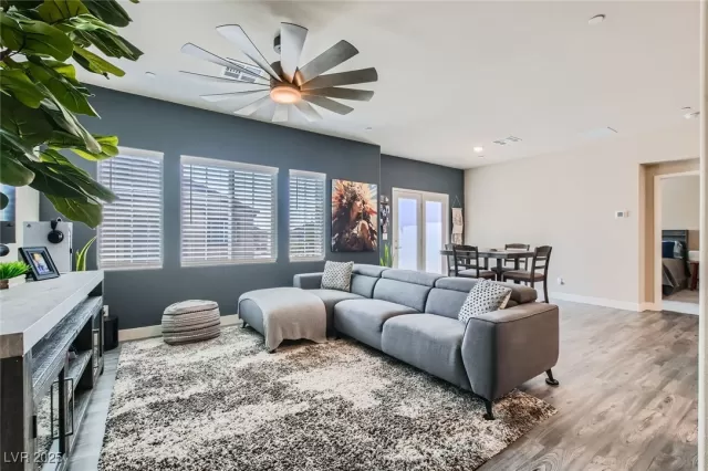 MLS: 2681089 Condo For Sale