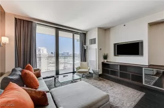 Photo #3: 2681116 Listing 