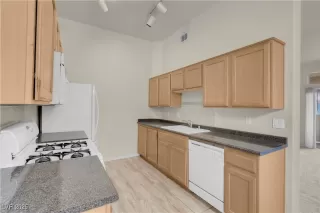 Photo #6: 2681165 Listing 