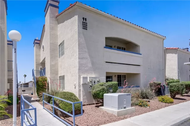 MLS: 2681183 Condo For Sale