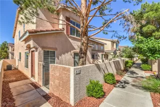 Photo #2: 2681240 Listing 