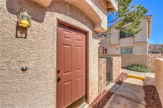 Photo #3: 2681240 Listing 