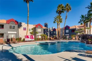 Photo #1: 2681249 Listing 