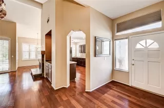 Photo #4: 2681286 Listing