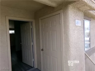 Photo #4: 2681392 Listing 