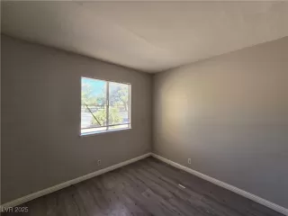 Photo #1: 2681396 Listing 