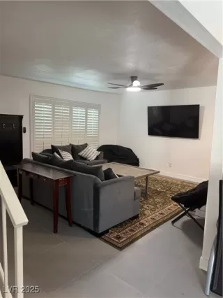 Photo #4: 2681401 Listing 