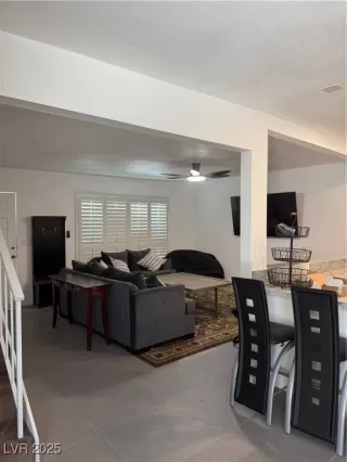 Photo #6: 2681401 Listing 