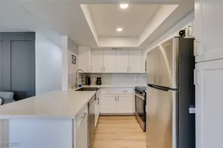 Photo #2: 2681440 Listing