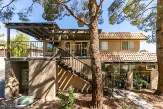 Photo #3: 2681440 Listing