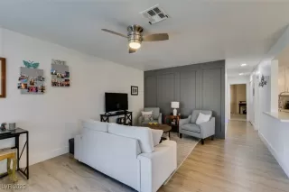 Photo #6: 2681440 Listing