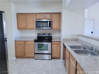 Photo #5: 2681450 Listing 