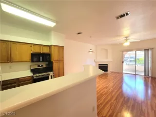 Photo #2: 2681460 Listing 