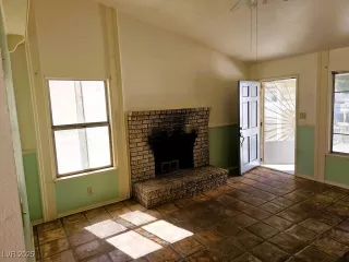 Photo #4: 2681470 Listing