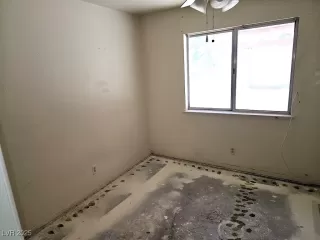 Photo #6: 2681470 Listing