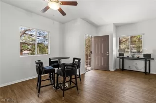 Photo #2: 2681488 Listing