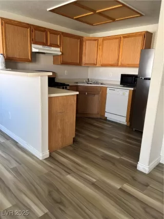 Photo #6: 2681496 Listing 