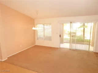 Photo #2: 2681510 Listing 