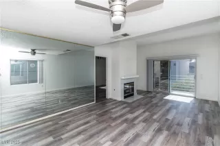 Photo #2: 2681542 Listing