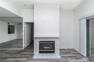 Photo #5: 2681542 Listing