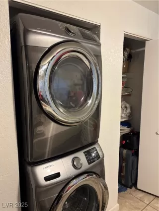 Photo #6: 2681594 Listing