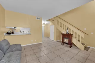 Photo #3: 2681644 Listing 