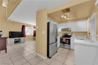 Photo #5: 2681644 Listing 