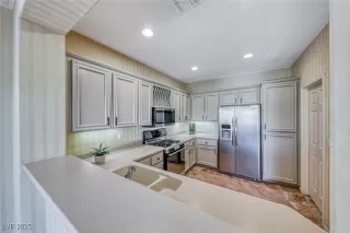 Photo #6: 2681654 Listing 