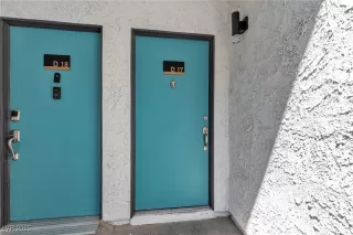 Photo #2: 2681736 Listing 