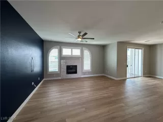 Photo #2: 2681739 Listing 