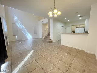 Photo #4: 2681740 Listing 
