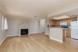 Photo #2: 2681756 Listing 