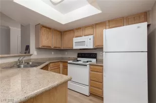 Photo #6: 2681756 Listing 