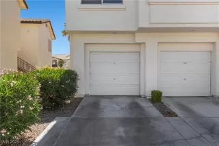 Photo #3: 2681772 Listing