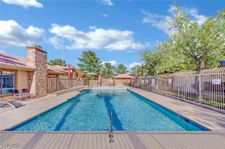 Photo #1: 2681792 Listing