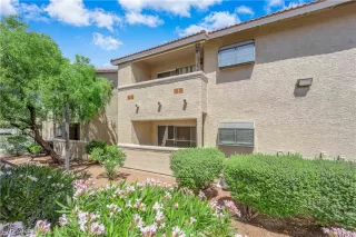 Photo #3: 2681792 Listing