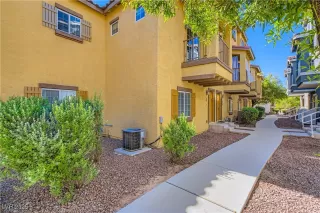 Photo #2: 2681795 Listing 