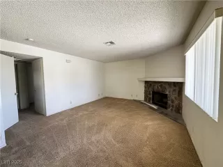 Photo #2: 2681830 Listing 